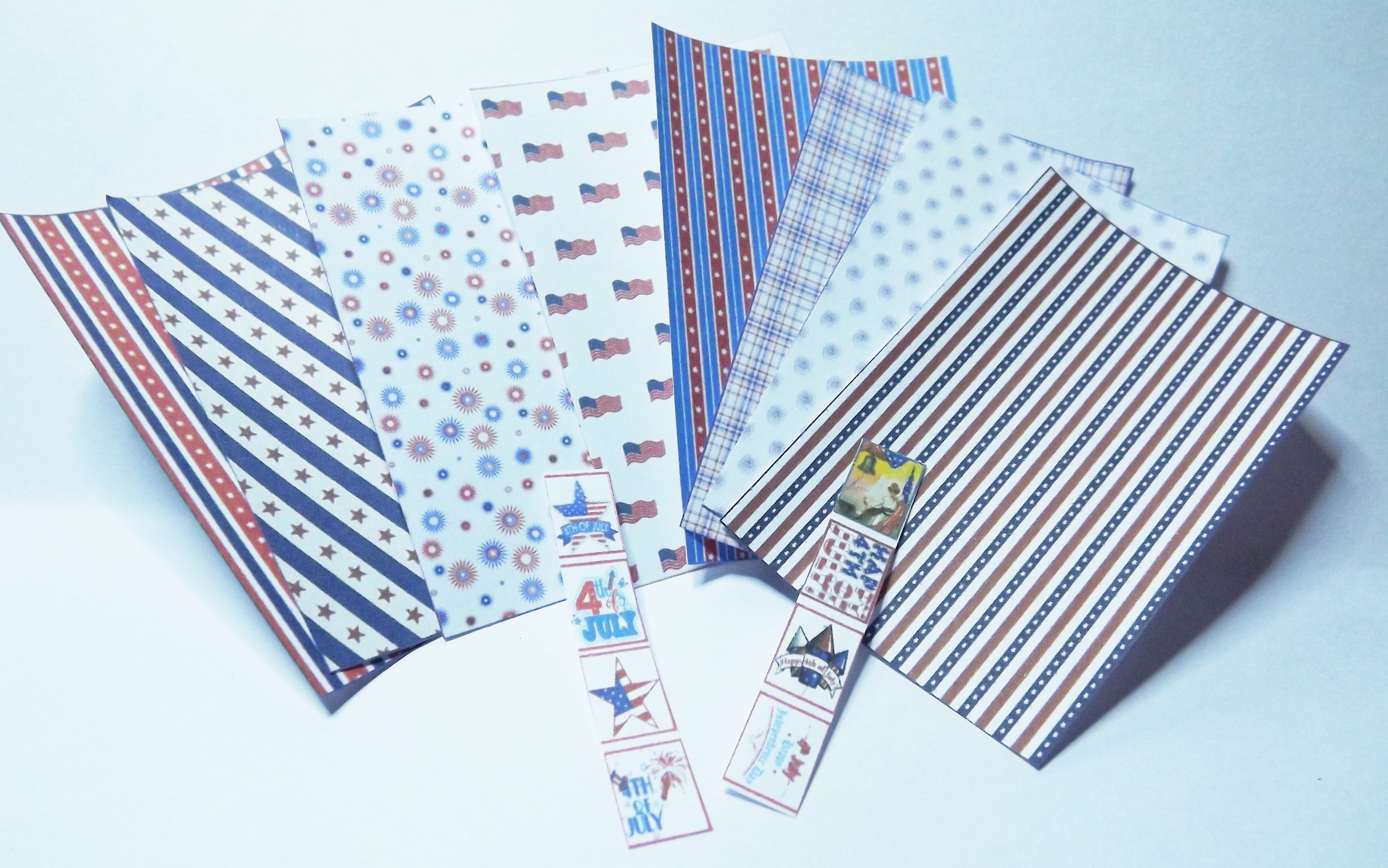 1/12TH INDEPENDENCE DAY GIFT WRAP SET 1